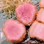 ニューベイブ - プレミアム食べ比べパック1人前の銘柄豚フィレ