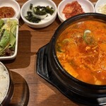 韓国料理食べ放題 ムハンポチャ - 