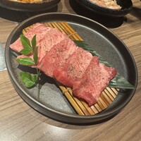 焼肉ダイニング MEGUMI 本店 - 
