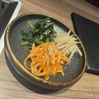 焼肉ダイニング MEGUMI 本店 - 