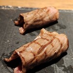 和牛とタン 焼肉 とみ - 