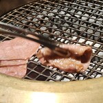 和牛とタン 焼肉 とみ - 