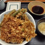 玉屋 - 受け皿や天丼タレ 黙って居ても付いてくる気配り