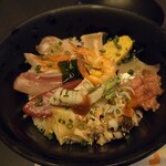 魚々市 - 海鮮丼（大）
