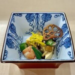 佐とう - 料理写真:先付け/ 玉子豆腐 茸餡海老 オクラ