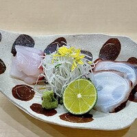 佐とう - お造り/ スジアラ・マダコ