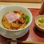 麦と麺助 - 