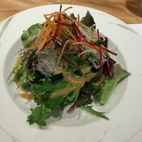 築地鉄板焼 Kurosawa - コースのサラダ