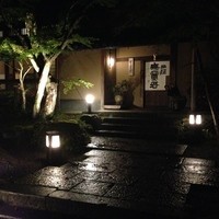 茶寮 柴扉洞 - 本館の中にあります