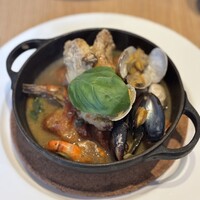 fish&wine BLUE OCEAN GRILL - ブイヤベース