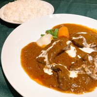 ロシヤ料理 ラルース - ビーフストロガノフ
