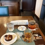 OGA BAR by 小笠原伯爵邸  - 