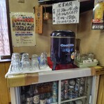 大福軒 - お冷はセルフ。