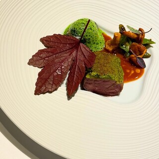 JINBO MINAMI AOYAMA_2