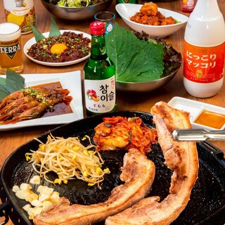 厚切り！定番人気のサムギョプサル！