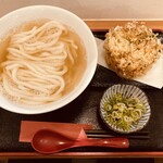 讃岐うどん酒場 川金 - かけうどん中盛　＋かき揚げ