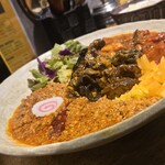 SPICY CURRY 魯珈 - 