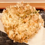 讃岐うどん酒場 川金 - かき揚げ