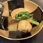 笹乃雪 - 「湯葉とひりゅうず（がんもどき）の炊き合わせ」