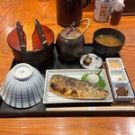 おひつ膳 田んぼ - 