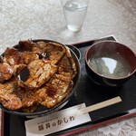 豚丼のかしわ - 