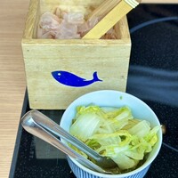 出汁しゃぶおばんざい おかか 市ヶ谷 - 鰹節と漬物も食べ放題