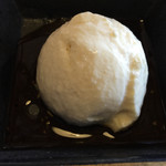 燻り豆腐　母袋工房　豆腐湯葉料理　奥の奥 - 寄せ豆腐