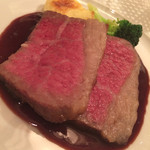 オー・プロヴァンソー - 阿智黒毛和牛特選部位のロースト 赤ワインソース