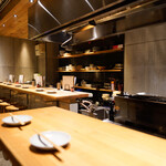 焼鳥やおや - カウンター