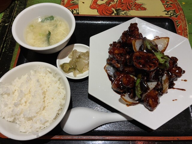 Benitora Gyoza Bo Marunochi Center Biru Ten photo 2