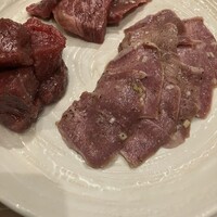 炭火焼肉ホルモン うしごろ 中目黒店 - 