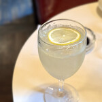 Lawn - ・フレッシュレモンスカッシュ 900円/税込