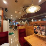 コメダ珈琲店 - 店内
