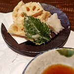 酒と食遊人 みなと - 加賀蓮根の天ぷら