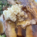麺屋 鶏ノ湯 - 高知産生姜がたっぷり！辛味は少なめで爽やかな香りがいい！