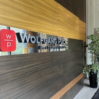 ウルフギャング・パック カフェ 愛知芸術文化センター店 -  ウルフギャング・パック カフェ 愛知芸術文化センター店 -