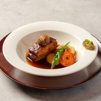 Meat Dish【11/1～11/30】豚バラ肉の赤ワイン角煮