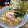 横浜ラーメン はま家 - ラーメン並　豚骨が濃厚！！