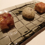 カントニーズ 燕 - 小菓子アップ