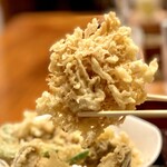 朝日屋 - きのこの山盛り天せいろ(大きなエノキ天)