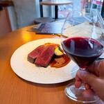 DRUNKARD - 鹿のローストと赤ワイン(シラー)