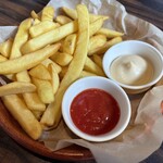 びっくりドンキー 一之江店 - ポテトL