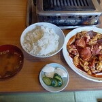 又兵衛 旭店 - ミックスホルモン定食　1200円