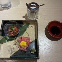 牛刺しと焼肉 仔虎 クリスロード店 - 