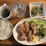 コッコローダイニング - 鶏のからあげランチ