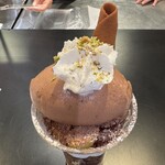 ビリヤニ大澤 - 信州葡萄とアマゾンカカオパフェ