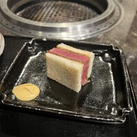 ヤキニク旭 - 