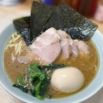 横浜ラーメン 武蔵家  - 料理写真: