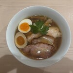 らーめん 藁 - 特製醤油ラーメン