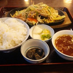 Kouraku - 鉄板ジュージュー肉野菜炒めライス